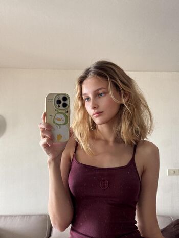 Full leaked Kestrelmosaic private onlyfans photo