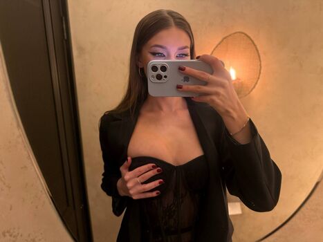 Full leaked Kezey private onlyfans photo