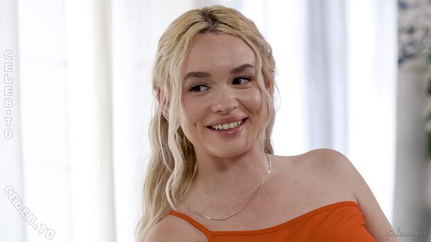 Full leaked Khloe kingsley private onlyfans photo