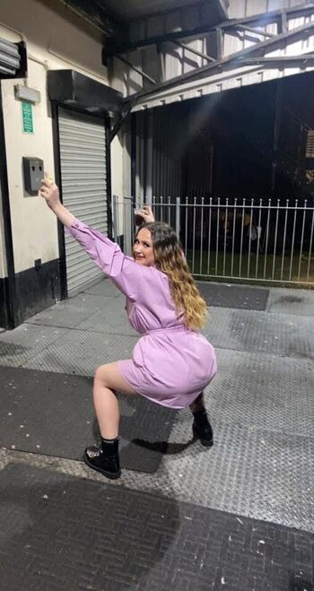 Full leaked Khloe n private onlyfans photo