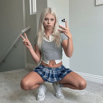 Full leaked Khloe rivers private onlyfans photo