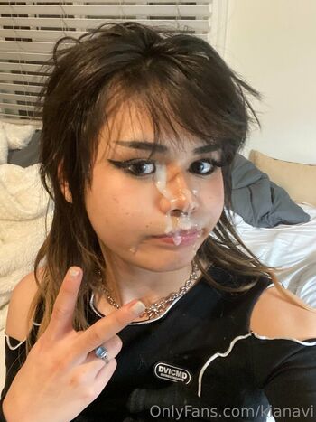 Full leaked Kianavi  page private onlyfans photo