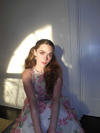 Full leaked Kiernan shipka private onlyfans photo