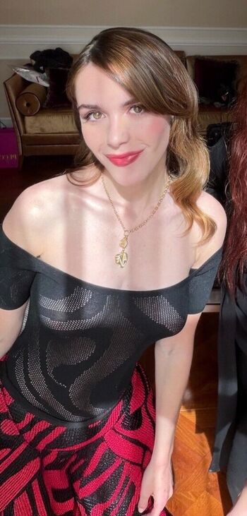 Full leaked Kiernan shipka private onlyfans photo