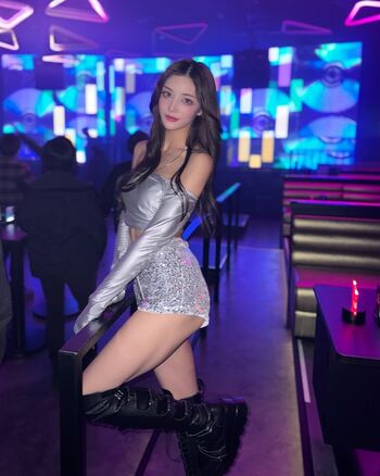 Full leaked Kiki mizukami page private onlyfans photo