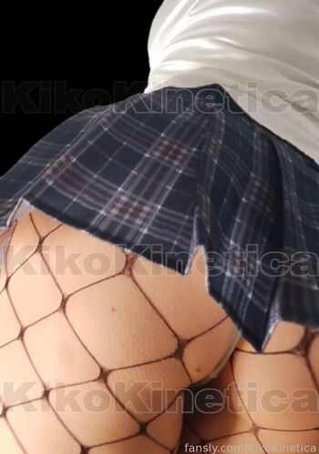 Full leaked Kikokinetica private onlyfans photo