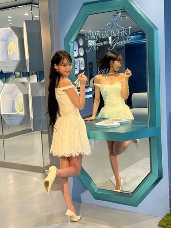 Full leaked Kim chaewon private onlyfans photo