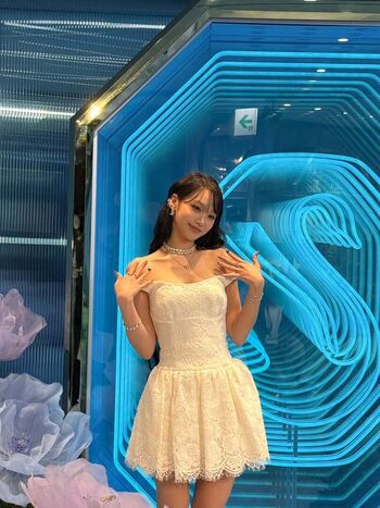 Full leaked Kim chaewon private onlyfans photo