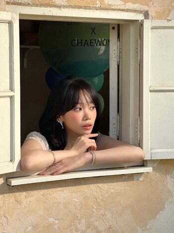 Kim Chaewon
