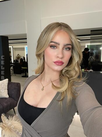 Full leaked Kim sara private onlyfans photo