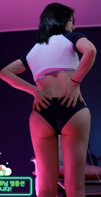 Full leaked Kim yu page private onlyfans photo