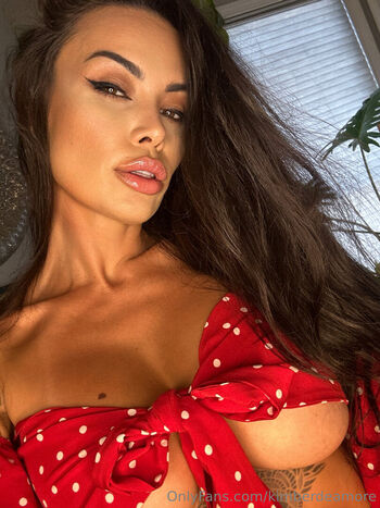 Full leaked Kimberdeamore private onlyfans photo
