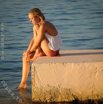 Full leaked Kimberley garner page private onlyfans photo