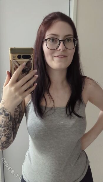 Full leaked Kimis exploring private onlyfans photo