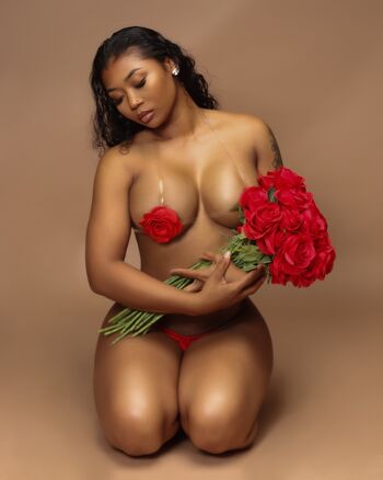 Full leaked Kimora lee private onlyfans photo