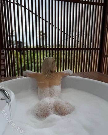 Full leaked Kimoriiii page private onlyfans photo