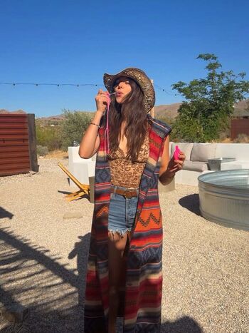 Full leaked Kira kosarin private onlyfans photo