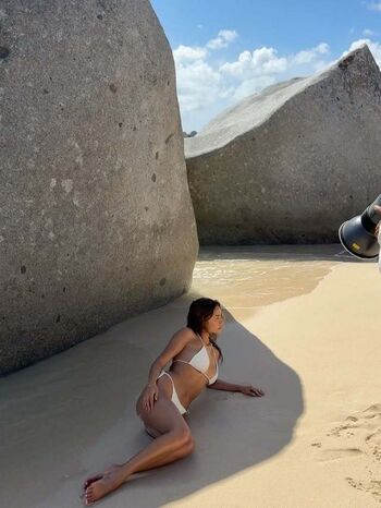Full leaked Kirra santos private onlyfans photo