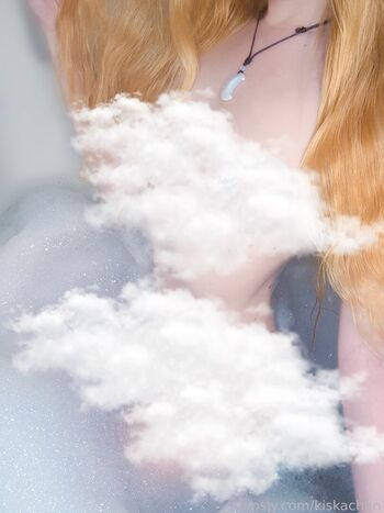 Full leaked Kiskachan private onlyfans photo