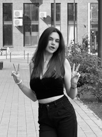 Full leaked Kisselka page private onlyfans photo