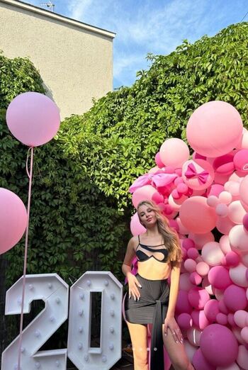 Full leaked Kissykissy page private onlyfans photo