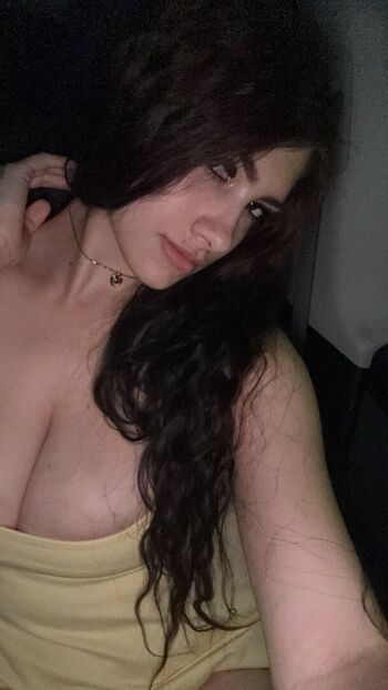 Full leaked Kittygirlmel private onlyfans photo