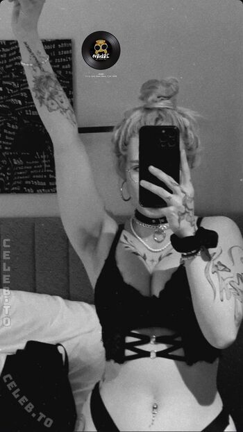 Full leaked Kittykattoni private onlyfans photo