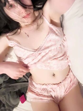 Full leaked Kittynic private onlyfans photo