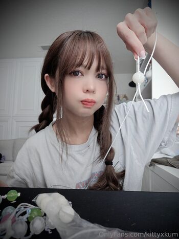 Full leaked Kittyxkum  page private onlyfans photo