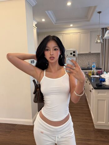 Full leaked Kkmmmkk private onlyfans photo
