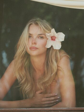 Full leaked Klarahellqvistt private onlyfans photo