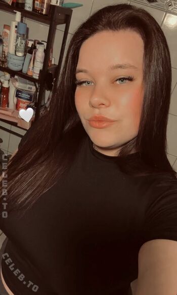 Full leaked Kmmxrie private onlyfans photo