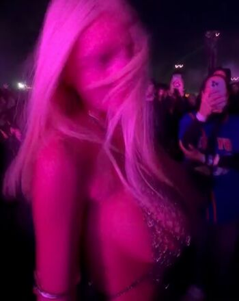 Full leaked Kngemma private onlyfans photo