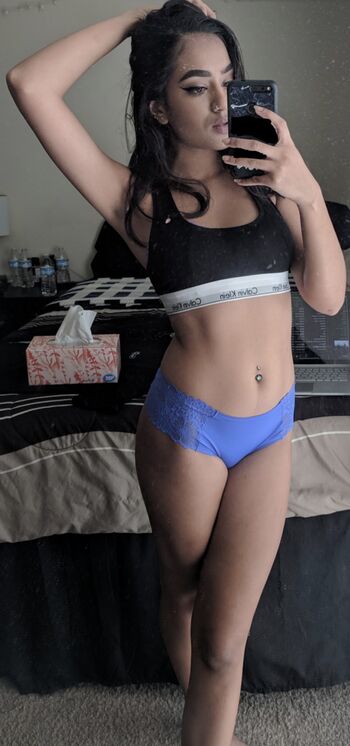 Full leaked Komal private onlyfans photo