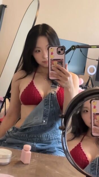 Full leaked Hal h l/ private onlyfans photo
