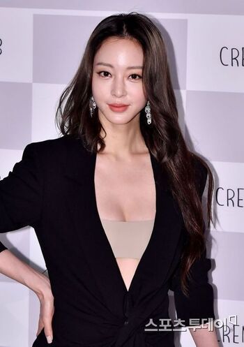 Full leaked Korean celebrities private onlyfans photo