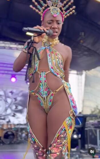 Full leaked Korraobidi private onlyfans photo