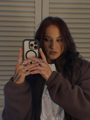 Full leaked Kris statlander page private onlyfans photo