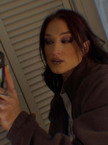 Full leaked Kris statlander page private onlyfans photo