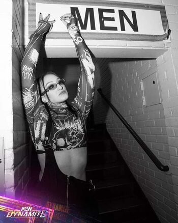 Full leaked Kris statlander private onlyfans photo