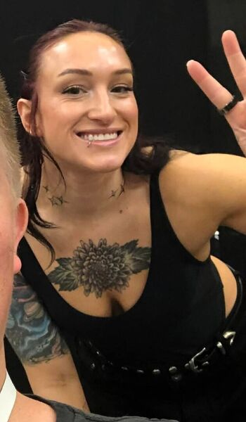Full leaked Kris statlander page private onlyfans photo