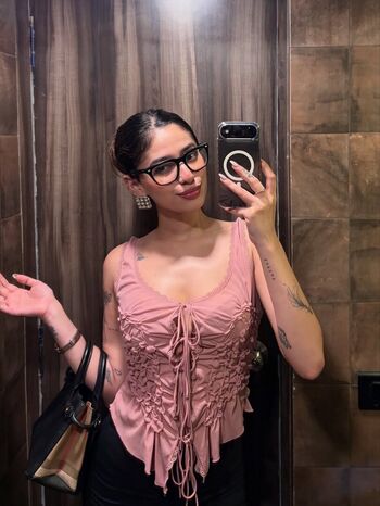 Full leaked Krishangi borah private onlyfans photo