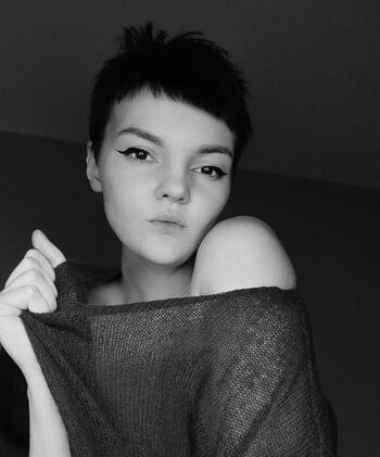 Full leaked Krisneal private onlyfans photo