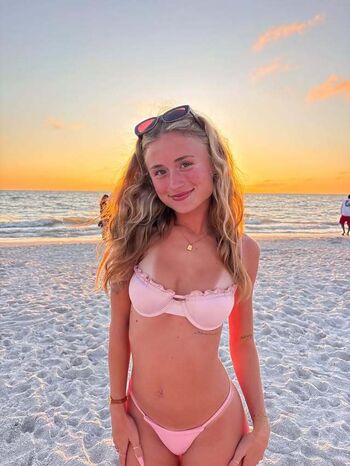 Full leaked Kristen rae private onlyfans photo