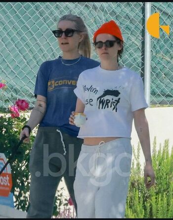 Full leaked Kristen stewart private onlyfans photo