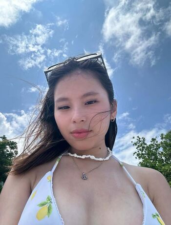 Full leaked Krizhian quizon page private onlyfans photo