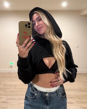 Full leaked Ktlynraps private onlyfans photo