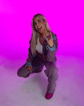 Full leaked Ktlynraps private onlyfans photo