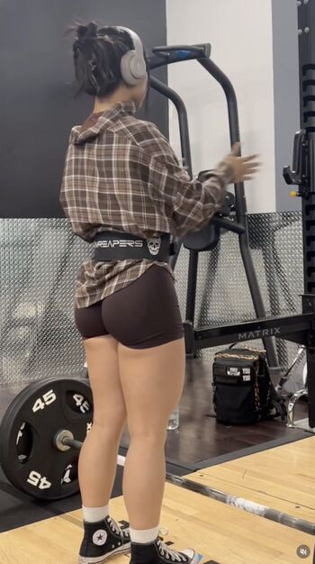 Full leaked Ktraylifts private onlyfans photo