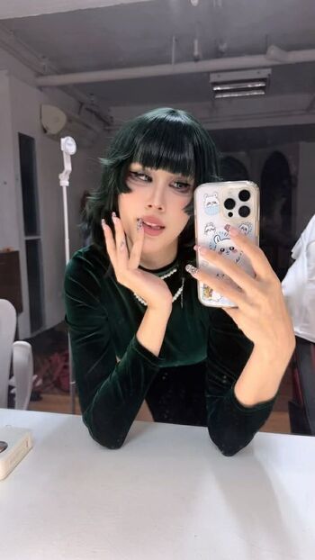 Full leaked Kura onee san  page private onlyfans photo